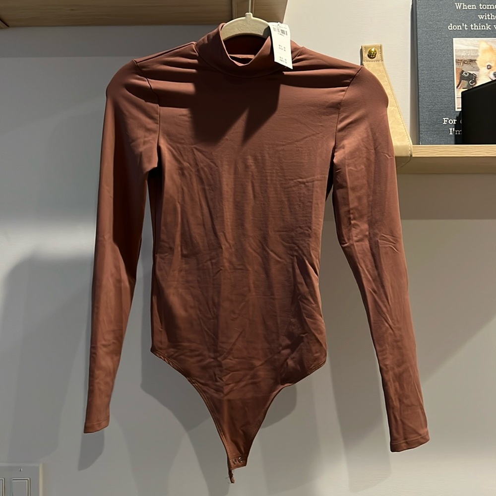 Abercrombie & Fitch mock neck long sleeve bodysuit XS